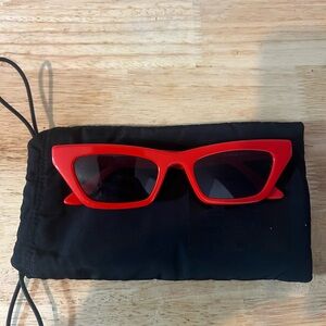 Women’s Red Cat-Eye Sunglasses - Sleek Retro Style
